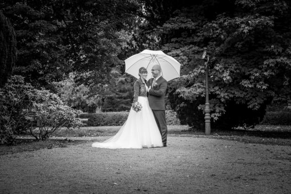 Natascha & Mirco – Hochzeitsshooting im Regen