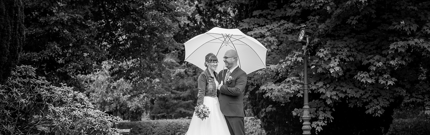 Natascha & Mirco – Hochzeitsshooting im Regen